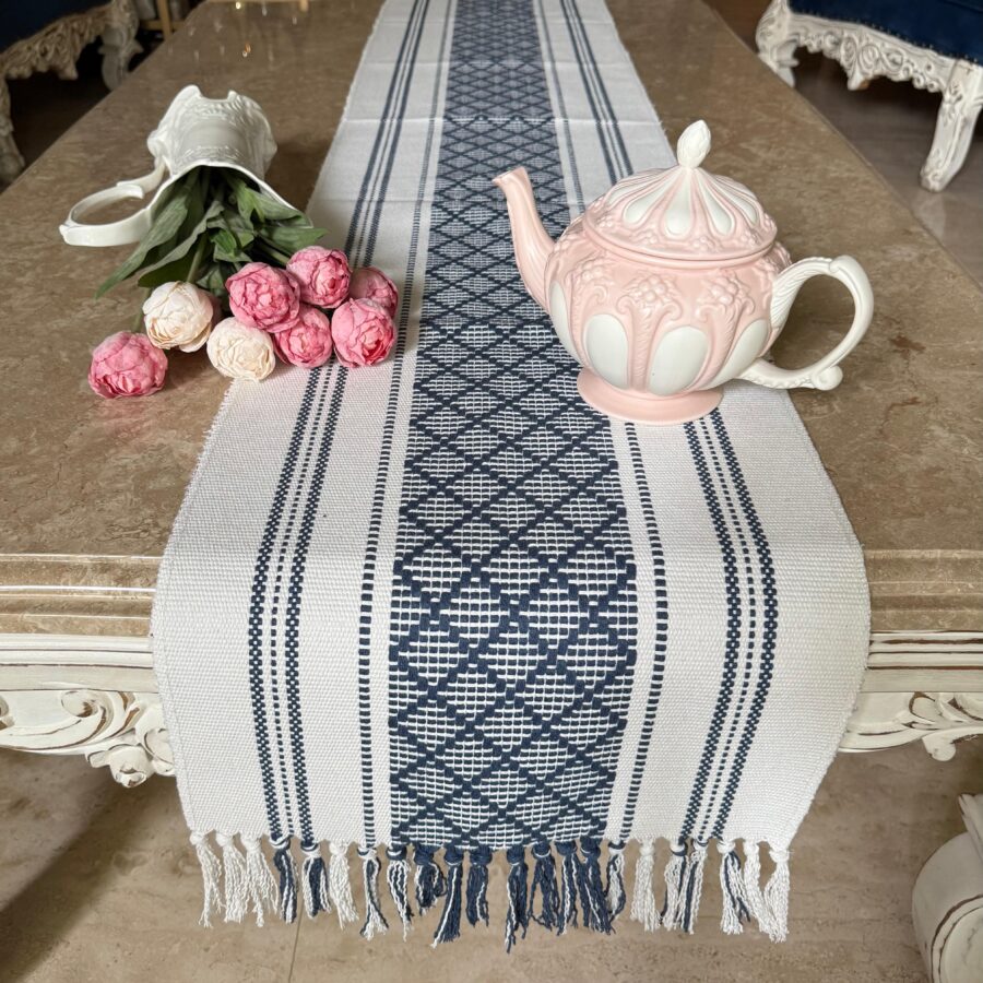 Rosa Bella Italian Table Runner