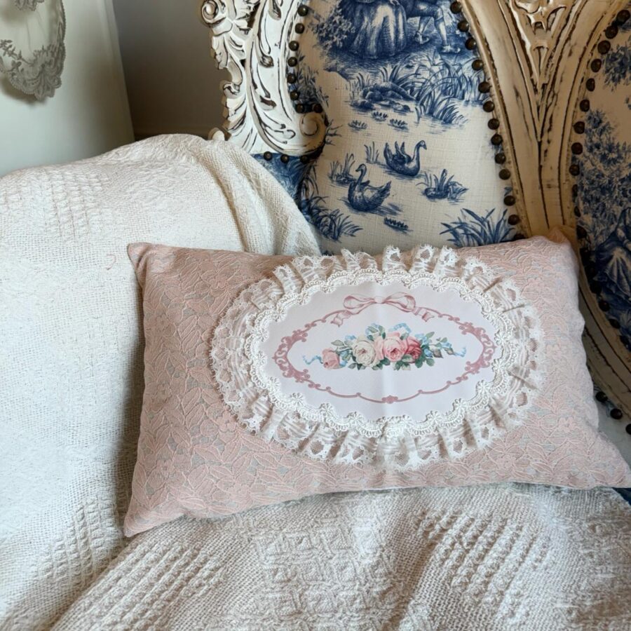 Atelier Rose blush pink lumber cover