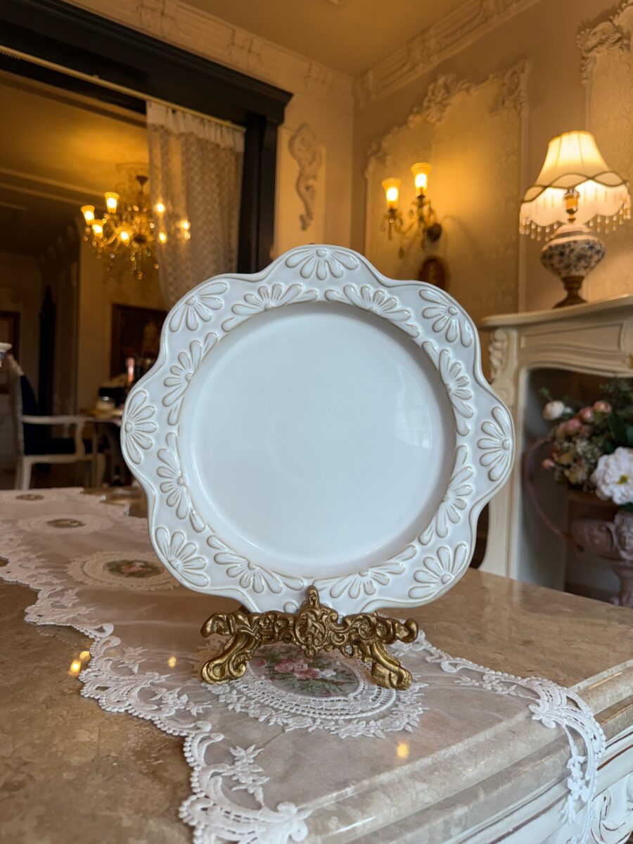 "Belle Fleur Ivory Floral, 9"plate