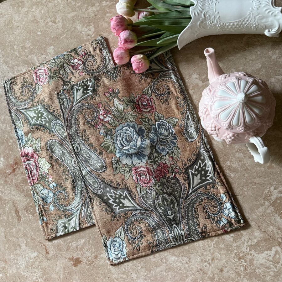 Rosa Bella table mats set of 2