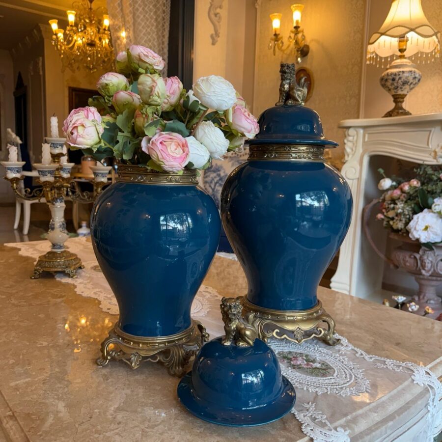Bleu Majestique Ginger Jar