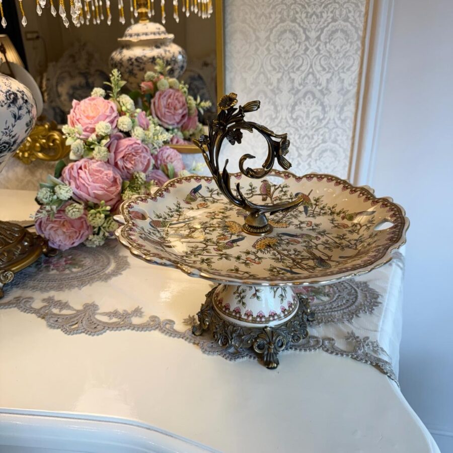 Regal Pastry Pedestal