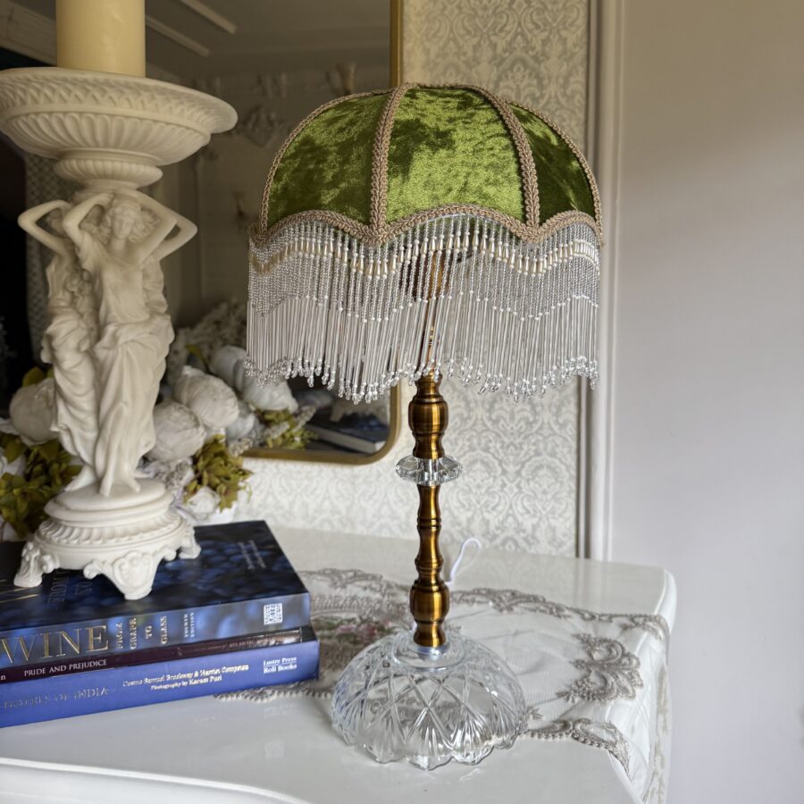 Emerald Belle Victorian Lamp