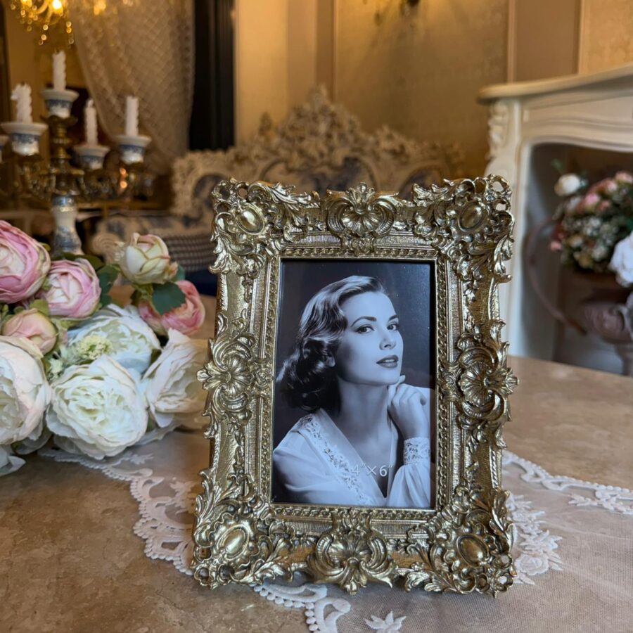 Le Château Gallery Frame