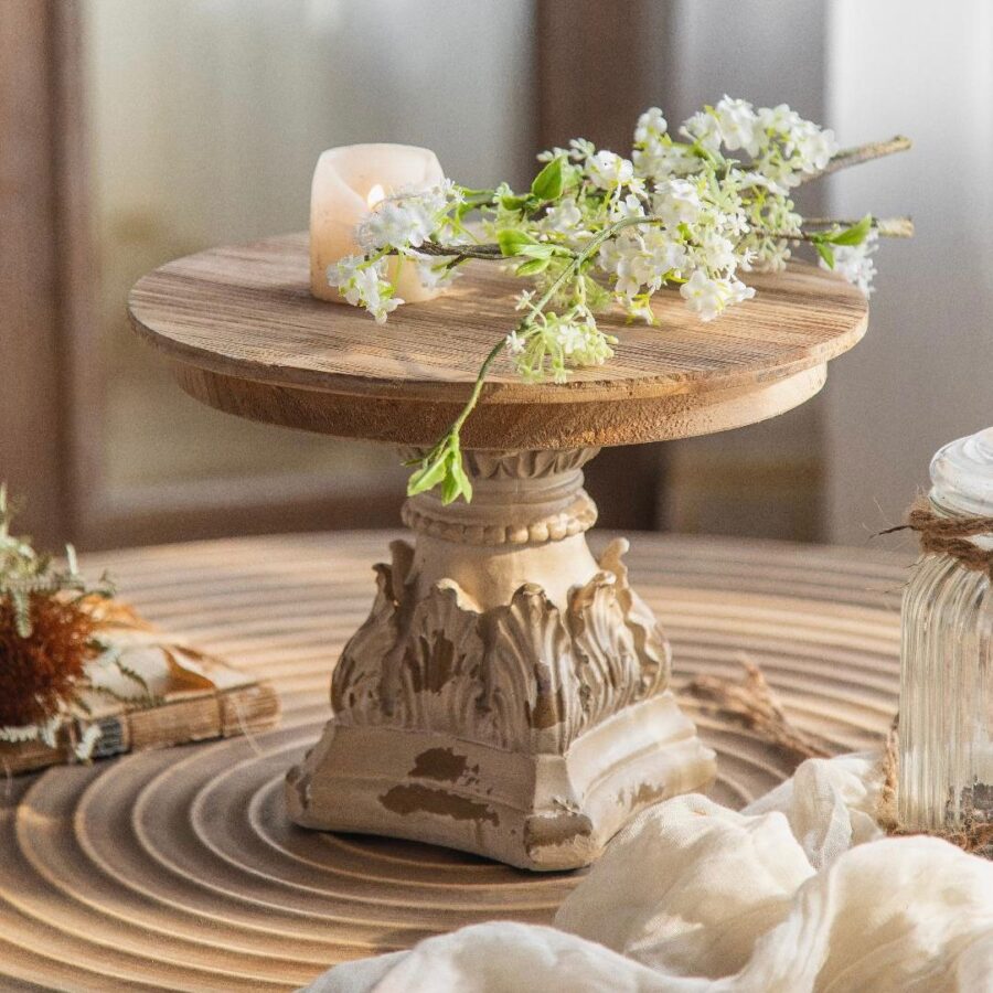 Château Blanc Cake Pedestal Big