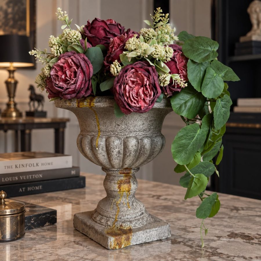 Cotswold Courtyard Urn